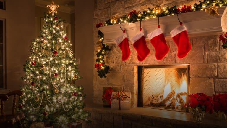Top 10 World'S Best Places To Celebrate Christmas During Pandemic