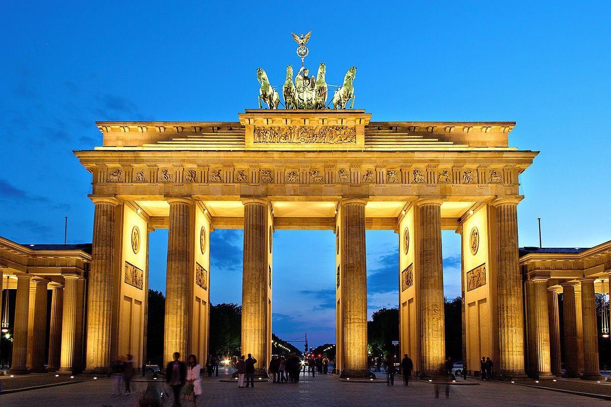 Top 3 Best Places In The World To Celebrate New Year'S Eve: Travel Down Berlin’s Party Mile (Safely)