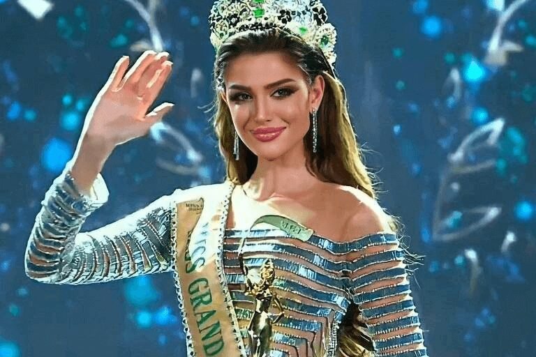 Isabella Menin (Miss Grand International 2022), Top 10 World'S Best &Amp; Most Famous Beauty Queens Who Won In 2022