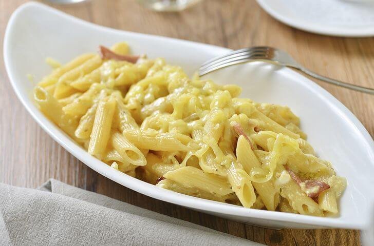 Macaroni And Cheese, Top 10 Best Cheese Recipes You Should Try Right Now