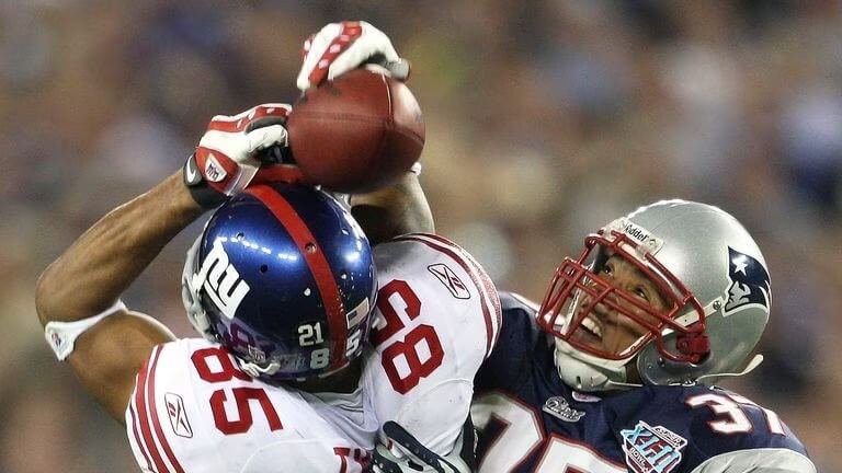 Santonio Scores In Dying Seconds, Top 10 Best And Most Iconic Super Bowl Moments Of All Time