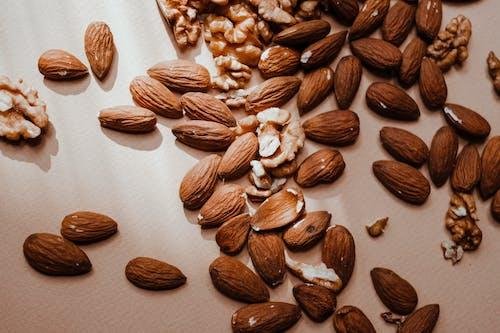 Promotes Healthy Skin And Hair, Top 10 Evidence-Based Powerful Health Benefits Of Almonds
