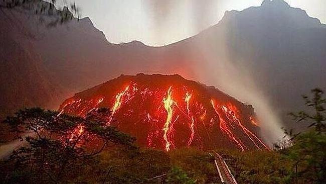 Mount Kelud (Indonesia), Top 10 Most Dangerous Active Volcanoes In Asia