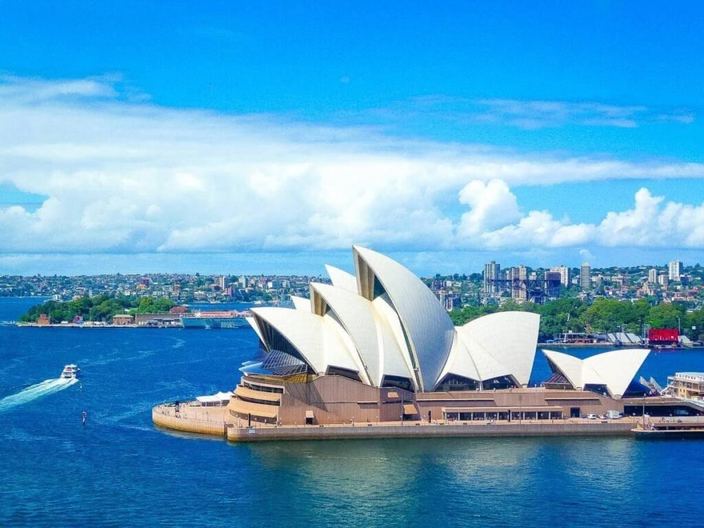 Sydney (Australia), Top 10 Best Places For First-Time Travelers To Visit In The World