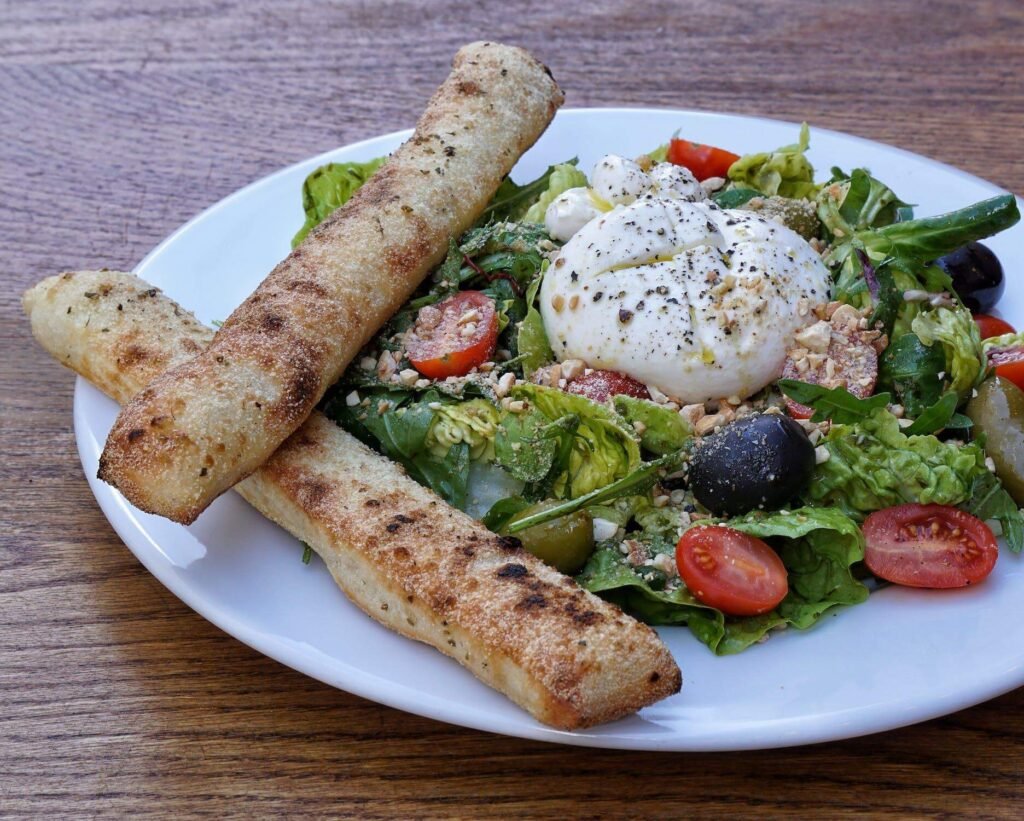 Spinach and Feta Cheese Salad, Top 10 Most Popular Cheese Recipes in the UK