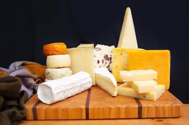 Top 10 Healthiest &Amp; Most Popular Cheeses In The World