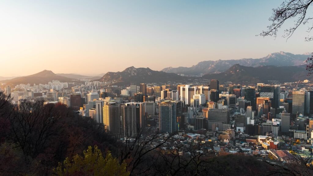 Seoul (South Korea), Top 10 Best Places For First-Time Travelers To Visit In Asia